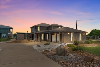 200 Elm St, Portland, TX 78374