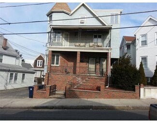 18 Cleveland Ave, Everett, MA 02149