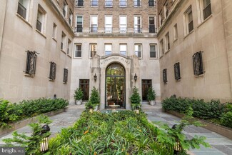 1901 Walnut St Unit 2A, Philadelphia, PA 19103