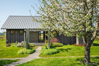 140 Sweetbrier Ln, Lopez Island, WA 98261