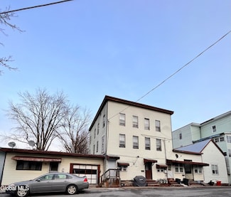 19 E State St, Fort Plain, NY 13339