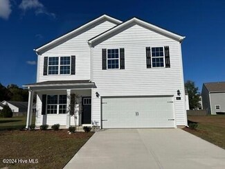 411 Lake Tyler Dr, New Bern, NC 28560