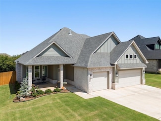 10608 Blue Creek Dr, Yukon, OK 73099