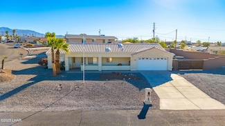 2290 Interlake Dr, Lake Havasu City, AZ 86404
