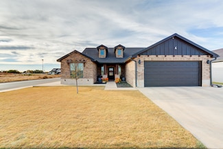 5601 118th St, Lubbock, TX 79424