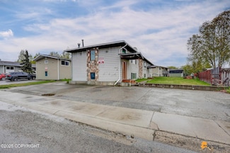 4011 San Roberto Ave, Anchorage, AK 99508