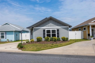 1757 SW 246th Dr, Newberry, FL 32669