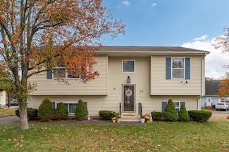 24 Laura Cir, East Haven, CT 06513