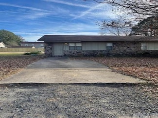 77 Liberty St, Cabot, AR 72023