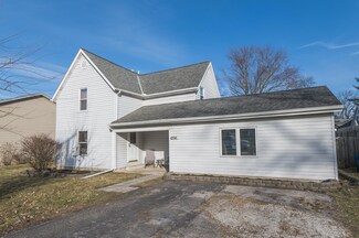 503 N Washington St, Hebron, IN 46341