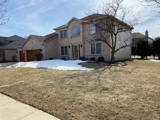 2744 Wait Rd Unit 3, Naperville, IL 60564