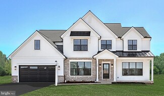 104 Morning Dr, Ephrata, PA 17522