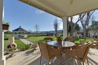 220 Cox Ave, San Martin, CA 95046
