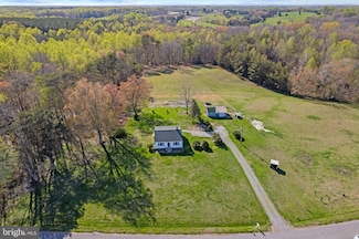 2143 Mount Pleasant Church Rd, Mineral, VA 23117