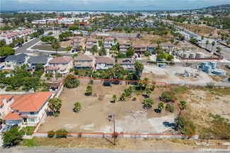 3040 Pasadena Ave, Long Beach, CA 90807