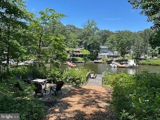34 Chartham Ln, Severna Park, MD 21146