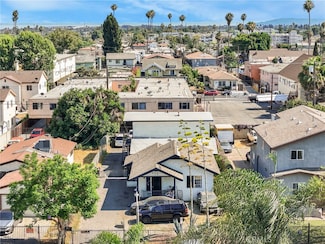 722 W 79th St, Los Angeles, CA 90044