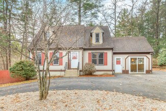5 Fremont St, Nashua, NH 03063