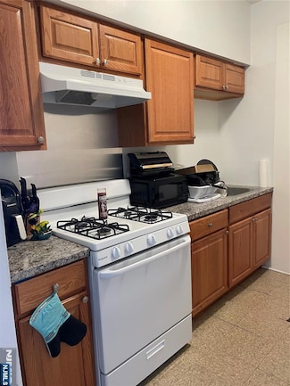 101 Center St Unit 12, Clifton, NJ 07011