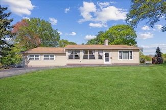 7 Wilbur Ct, Saugus, MA 01906