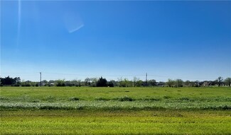 9917 Panther Creek Rd, Iola, TX 77861