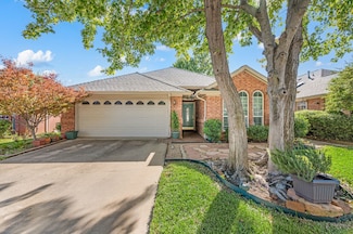 2220 Tiffany Glenn Ct, Bedford, TX 76021