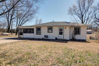 13726 County Road 5-300, Ava, MO 65608