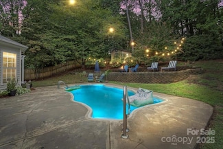 131 Misty Arbor Ln, Mooresville, NC 28117