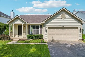 1250 E Greystone Dr, Round Lake Beach, IL 60073