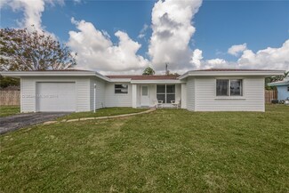433 NE 33rd St, Boca Raton, FL 33431