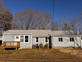 1 Chapel Ln, East Wareham, MA 02538