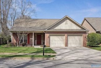2401 Habersham Dr, Owens Cross Roads, AL 35763