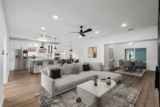 11832 Cromwell Dr, Dallas, TX 75234