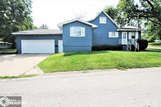 823 N 16th St, Clarinda, IA 51632
