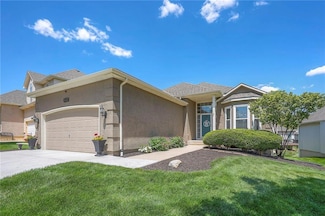 21926 W 120th St, Olathe, KS 66061