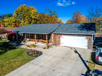 111 E Main St, Millersburg, IN 46543
