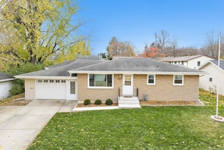 1373 Liberty St, Green Bay, WI 54304