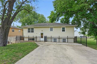 604 W Hulett St, Edgerton, KS 66021