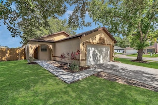 2935 Canoe Cir, Saint Cloud, FL 34772