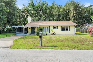 17 Catalina Dr, Debary, FL 32713
