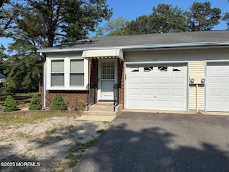 7 Canton Dr Unit A, Whiting, NJ 08759