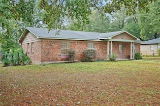 1701 Phillips Ln, Mobile, AL 36618