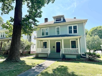 231 N Webster Ave, Jacksonville, IL 62650