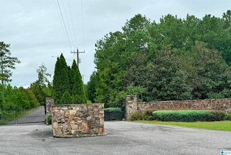 201 Shore Side Ln Unit 201, Sylacauga, AL 35151