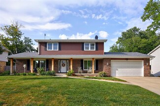 2013 Crown Flair Dr, West Des Moines, IA 50265