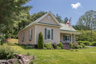 435 Sulpher Spring Rd, Chilhowie, VA 24319