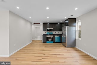 9605 8th Ave, Parkville, MD 21234
