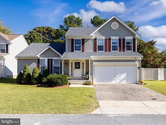 1205 Topsail Ct, Pasadena, MD 21122