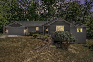 5429 Autumn Ct, Kalamazoo, MI 49009