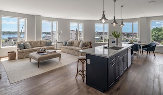 383 Commercial St Unit 427, Portland, ME 04101